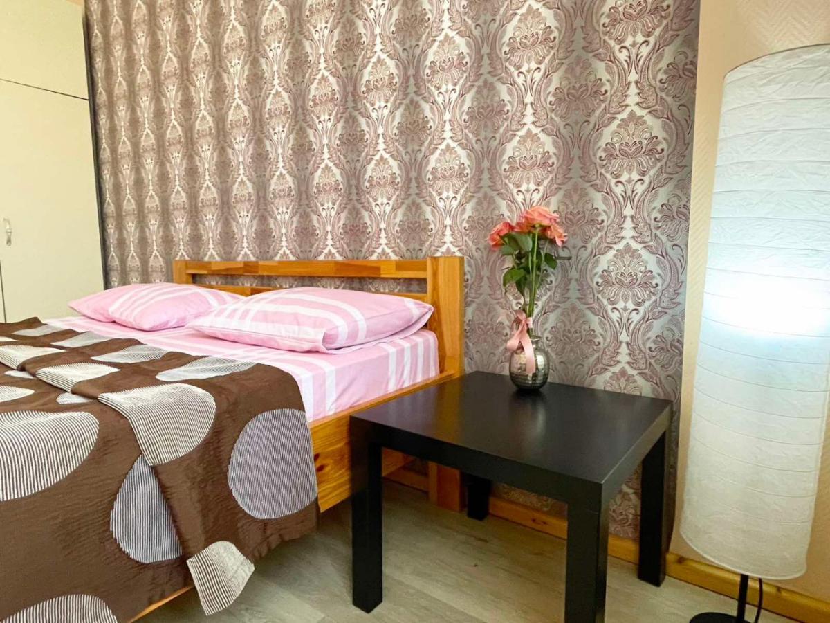 Крехівська 5,Апартаменти В Центрі, Дві Спальні Lviv Bagian luar foto