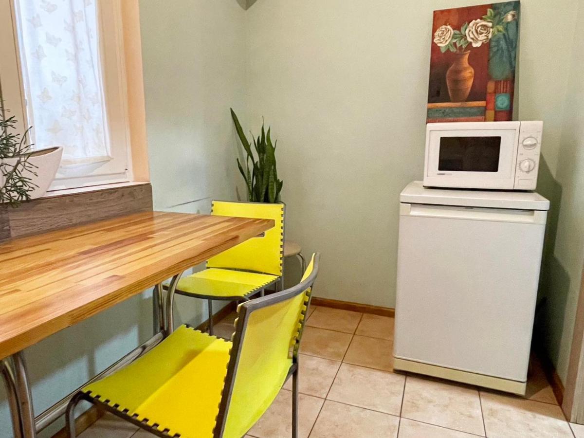 Крехівська 5,Апартаменти В Центрі, Дві Спальні Lviv Bagian luar foto